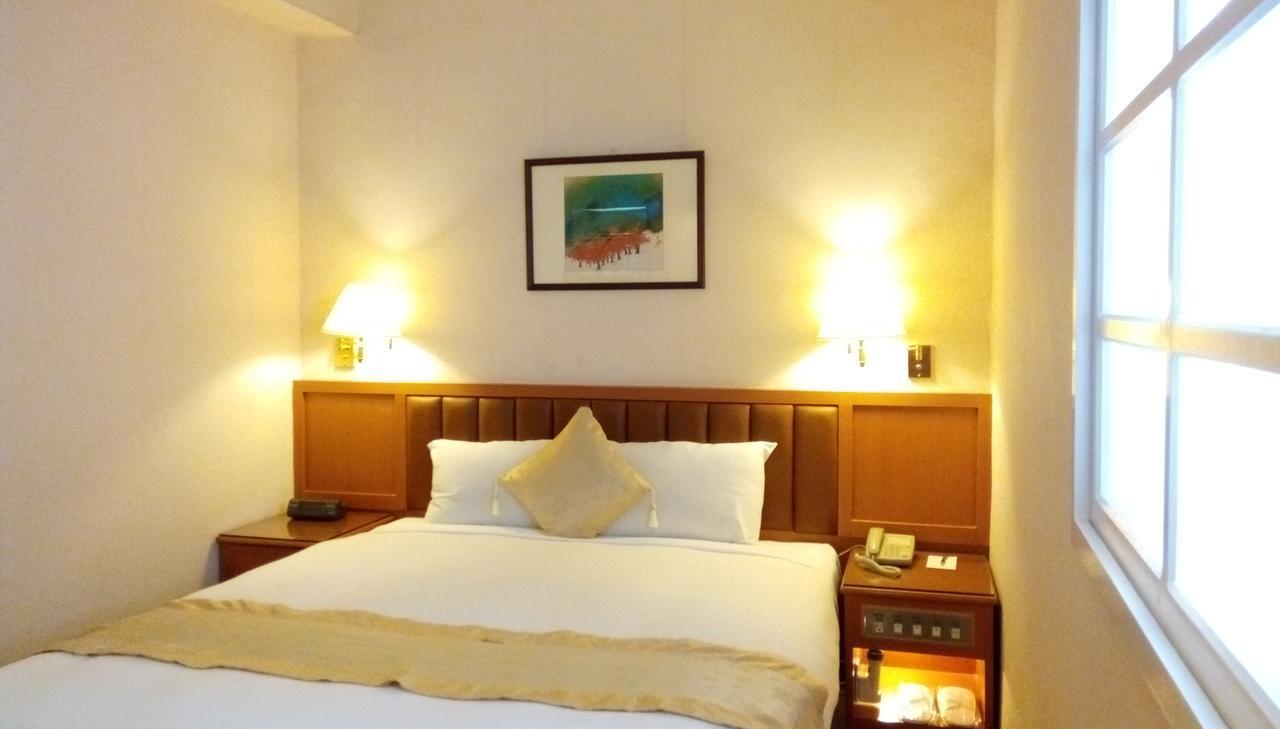 First Hotel Taipeh Exterior foto