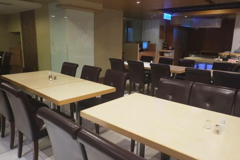 First Hotel Taipeh Exterior foto
